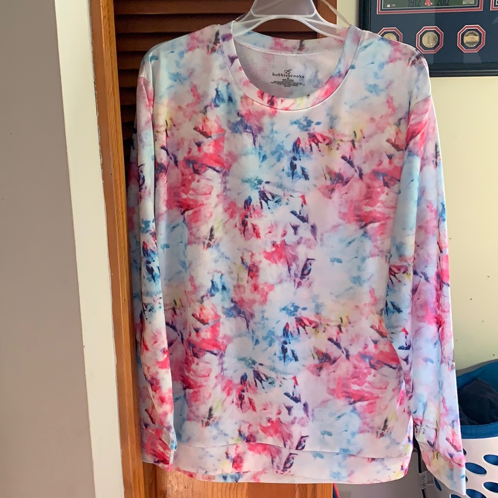 Lightweight over sized sweatshirt new size medium